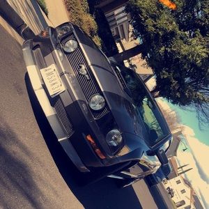 Meet your Posher, Adrian